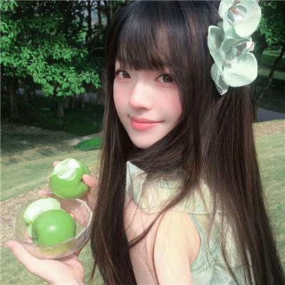 君是慕容卿似花